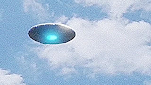 ???? UFO over Spain (CGI)