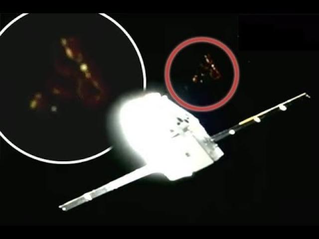 TR3B UFO filmed during SpaceX dragon mission