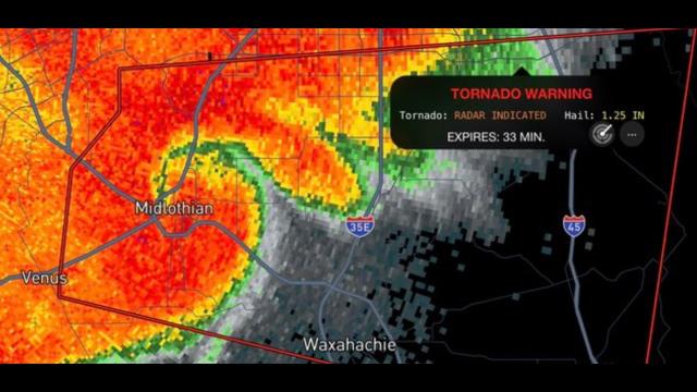 Red Alert! Texas Tornado Warning for DeSoto  Lancaster and Waxahachie