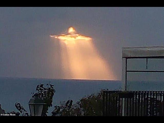 Glowing Image of Christ Pops Up Above Italy