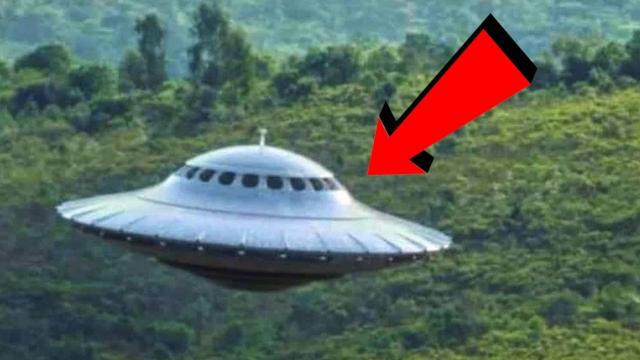 They're More BOLD Than Ever! Flying Saucer UFO Videos JUST IN! 2022