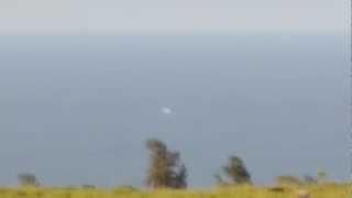 2012 UFO Sightings Clear And Present UFO Footage! New Video Watch NOW!!