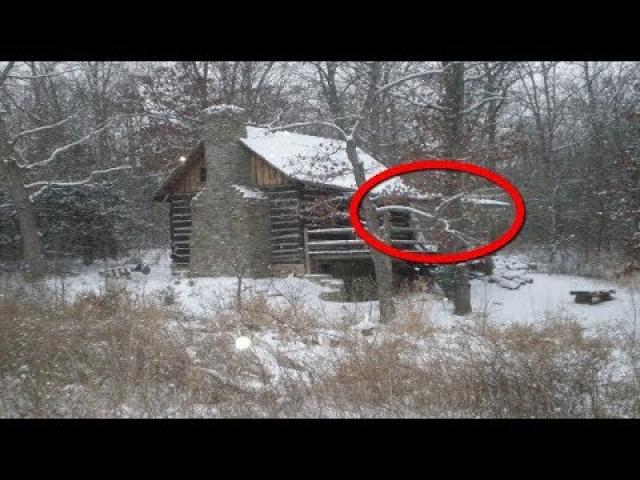 What This Guy Did To This Abandoned Cabin From 1830 Is Beyond Words