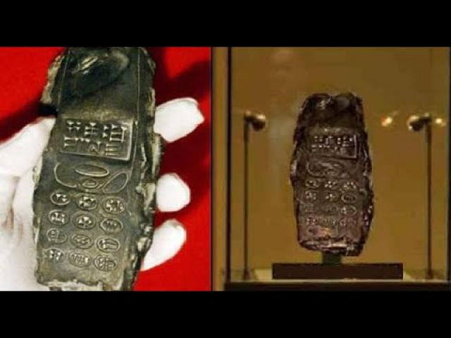 Archaeologists in Austria have discovered an 800-year-old cell phone of Extraterrestrial origin.