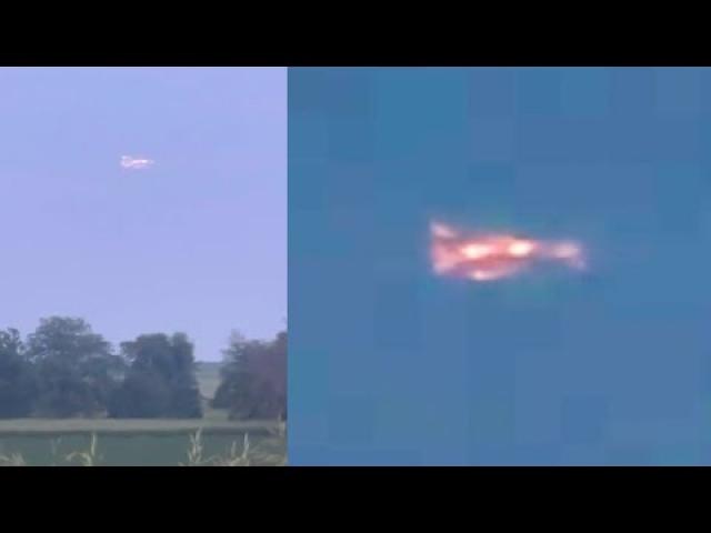 Strange Shapeshifting Triangle UFO Craft with Plasma Lights Sighted over Waterloo in Iowa