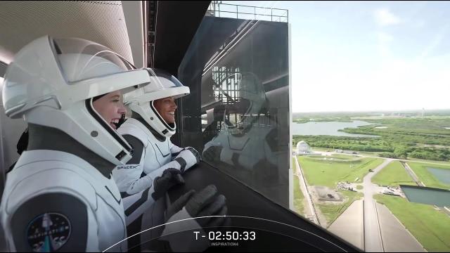 SpaceX Inspiration4 crew at the launch pad, begin ingress into Crew Dragon