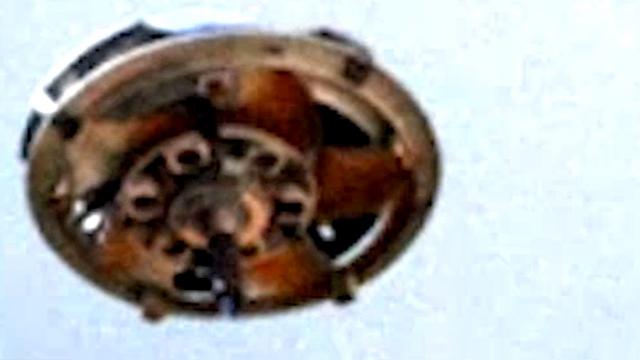 UFO Experts Can't Explain This!!! TEXAS FLYING SAUCER! [RAW UFO VIDEO]7/9/2015