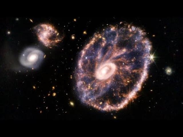 Zoom into the Cartwheel Galaxy