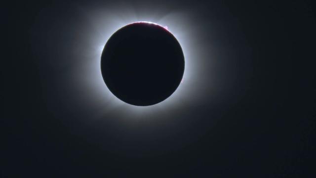 Total Solar Eclipse 2021 - See moment of totality in 4K!