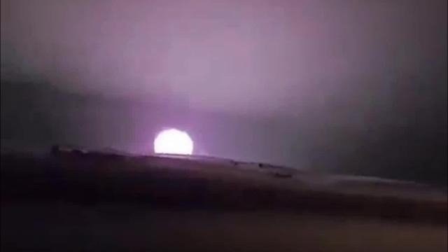 Stunning Spherical UFO Filmed by Driver in Czechia