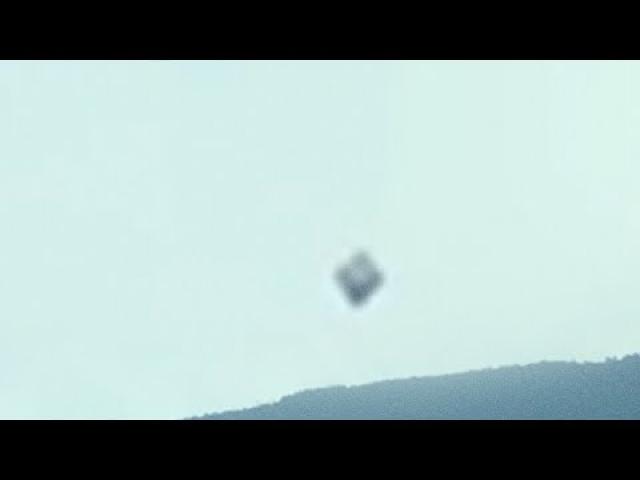 UFO in the sky of Medellin, Colombia - May 2022 ????