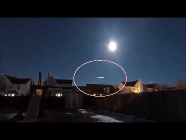 Ultra-fast Cigar-shaped UFO caught on CCTV camera in Kazakhstan