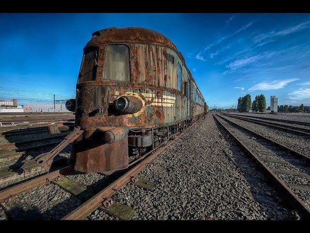 An Abandoned Orient Express Train Leaves Us In Awe As It Slowly Rots Away
