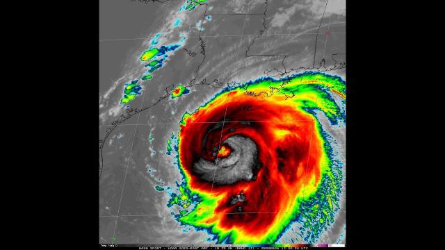 Red Alert! Hurricane Laura Category 4! 20+ ft Storm Surge! 40 ft waves! DANGER to TEXAS & LOUISIANA