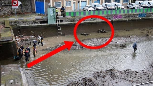 They Drained This Canal For The First Time In Decades, And What They Discovered Is Truly Bizarre