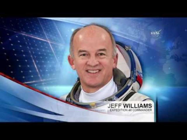 Scott Kelly Congratulates Jeff Williams on Breaking Record
