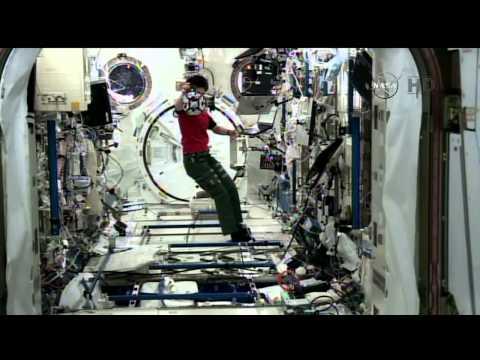 Space Station Live: Preparing SPHERES For Flight