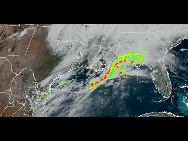 Wall of Lightning & More Giant Hail for the South USA!