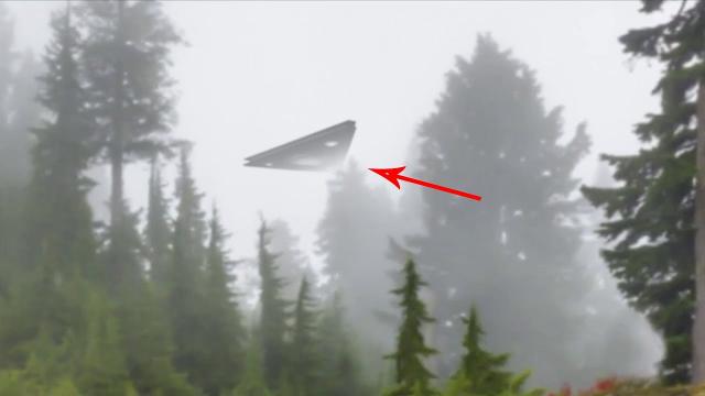 Best UFO Sighting Footage Ever: Flying Object Caught On Camera