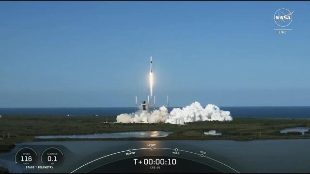 Blastoff! SpaceX launches 30th cargo mission to space station, nails landing