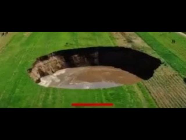 330 ft Sinkhole opens up in Puebla, Mexico near the Popocatepetl volcano