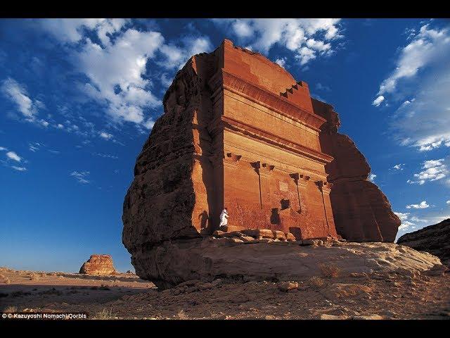 Welcome To Qasr Al Farid: The Rock With A Door That Will Rock Your World
