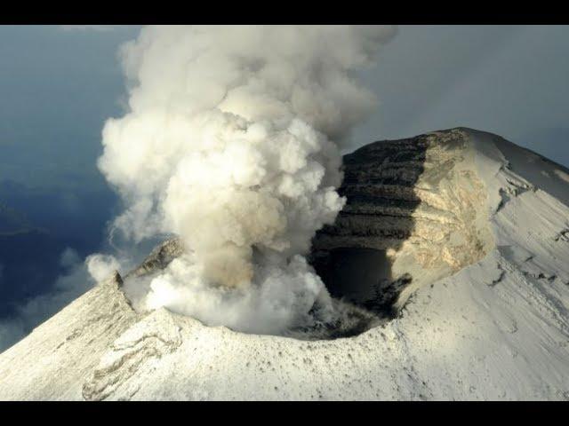 New Strange Lights Over Popocatepetl Volcano, 2017