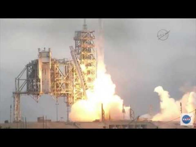 Blastoff! SpaceX Launches From Historical Launch Pad 39A