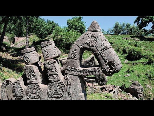 In the Himalayas were found 200 unique statues, made by unknown people