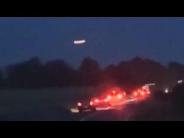 Large UFO light Filmed in Southern England, Nov.  2020 ????