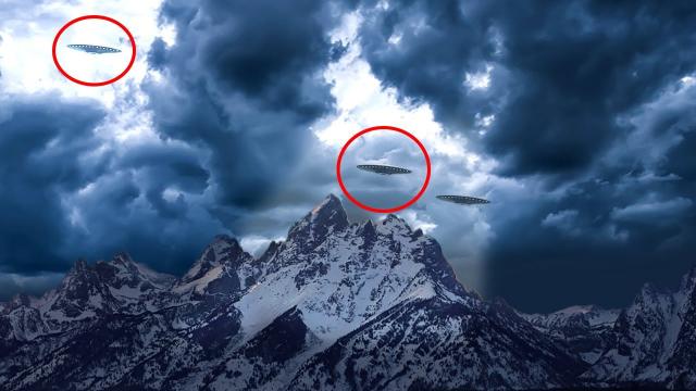 'Invisible UFOs' Fill the Skies!! Night Vision UFO Sightings