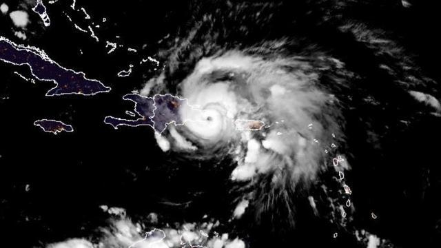 Hurricane Fiona seen from space over Puerto Rico & Dominican Republic in time-lapse