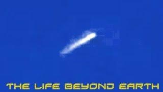 HUGE CYLINDER SHAPED UFO LIVE AT ISS NASA 14 JAN 2013