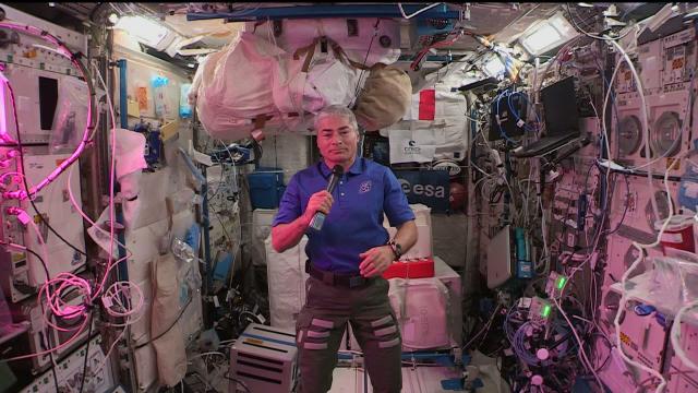 NASA Astronaut Mark Vande Hei on setting the record for longest single spaceflight for an American