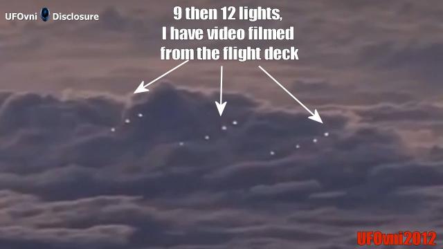Several luminescent UFOs filmed at 11,880 meters above the China Sea