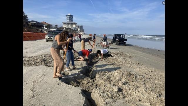 Hurricanes Washed a Mysterious Wooden Structure Ashore in Florida