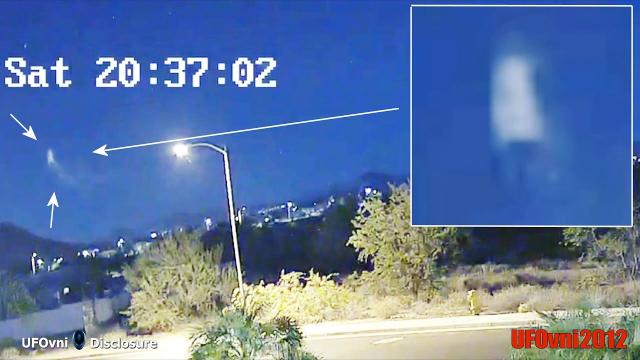 UFO Caught on CCTV camera, Peoria