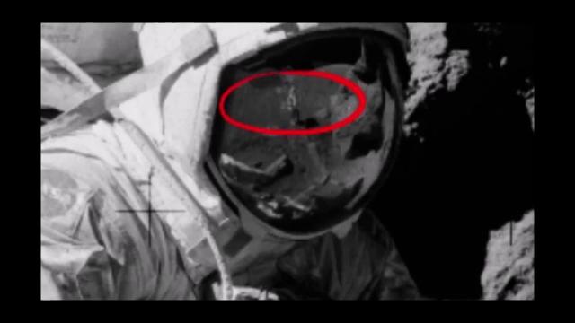 Conspiracy Theorists Going Crazy Over This Apollo 17 Mission Photo! 11/20/17