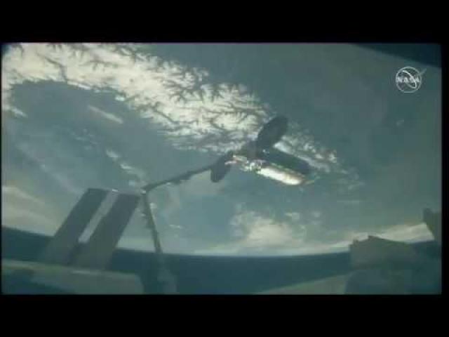 Cygnus Spacecraft Captured by Space Station