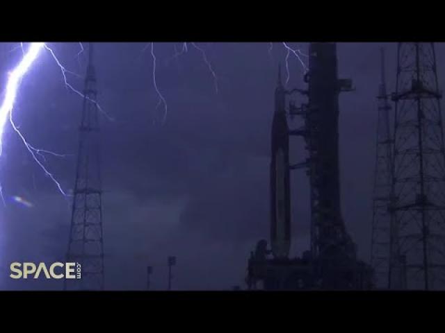 See lightning strikes near NASA's Artemis 1 moon rocket