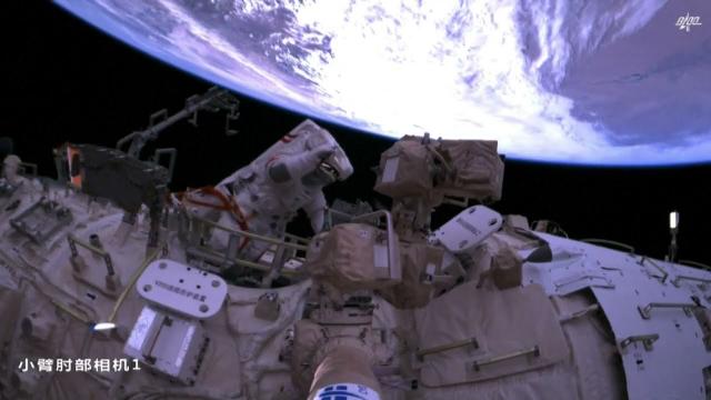 China's Shenzhou-15 crew conducts spacewalk