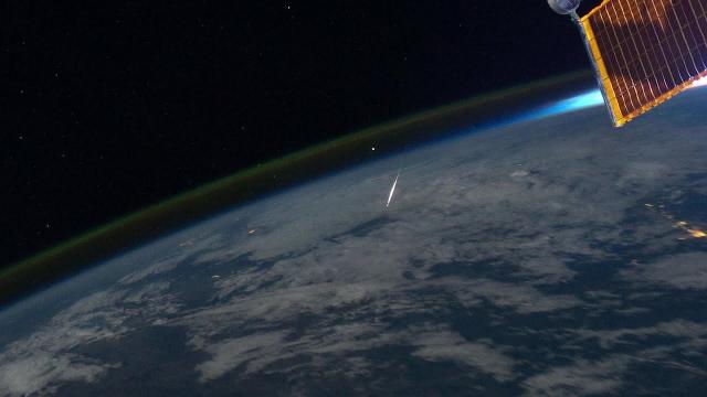 Perseid Meteor Shower and Moon in August 2019 Skywatching