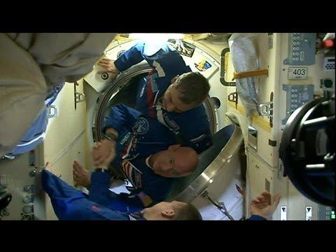 Expedition 43 Crew Docks To The Space Station