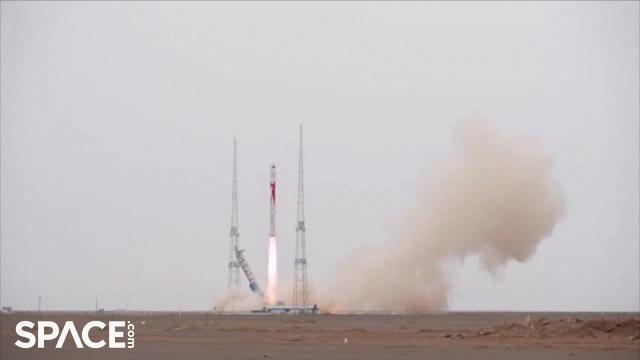 Zhuque-2 rocket launches! First methane-fueled rocket to reach orbit