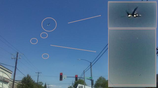 Strange UFO caught in the camera dropping three orbs over Everett, Washington, US