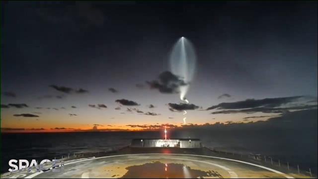 SpaceX drone ship captures amazing view of Falcon 9 launch & landing