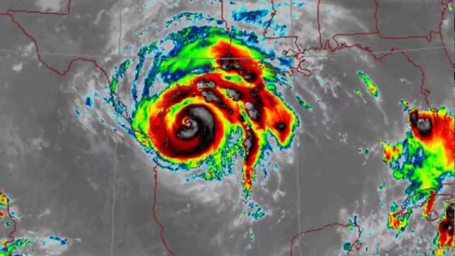 10:30 pm observations 8-25-2017 - Hurricane Harvey
