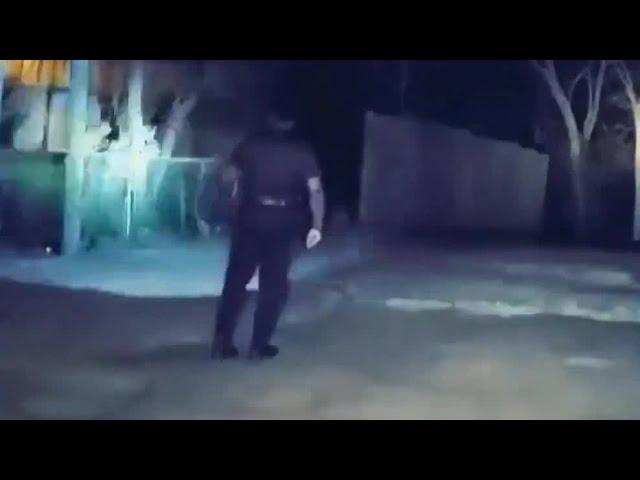 Patrol officer films a Humanoid Being hovering in the air on the outskirts of Los Angeles