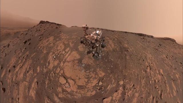 How does Curiosity snap selfies on Mars? Robotic arm choreography