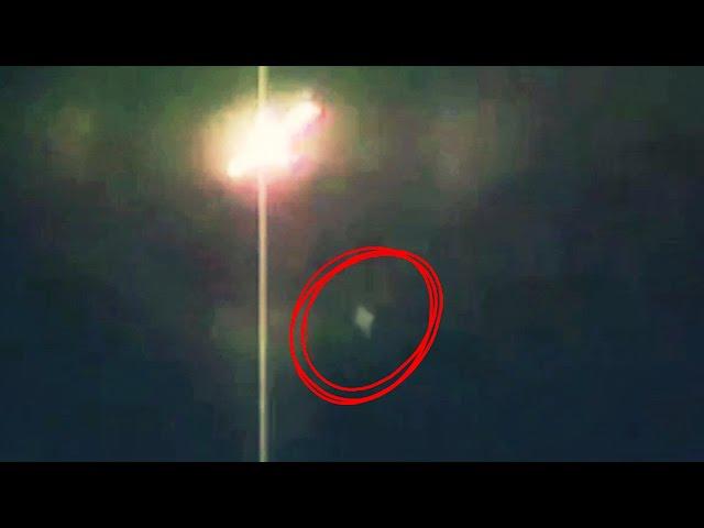 UFO Sighting Soyuz Docking Spacecraft To Nasa's ISS 03/27/2015